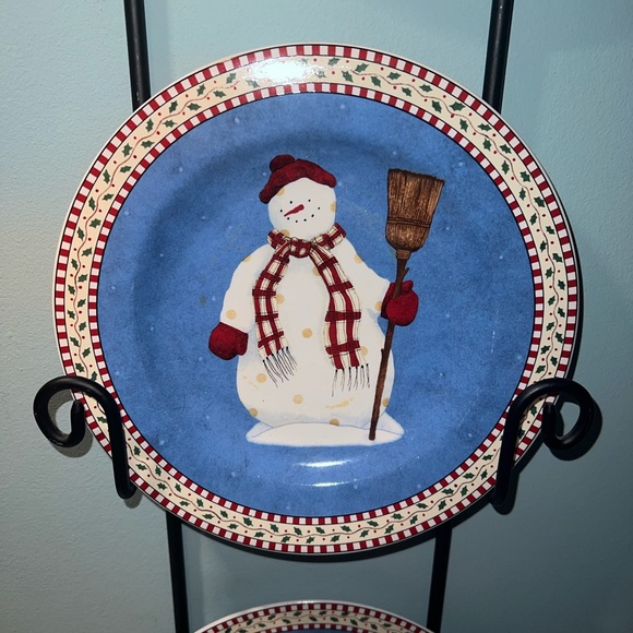 ⛄️Debbie Mumm Sakura Snowman Salad/Dessert Plates Set of 4 - Picture 3 of 7